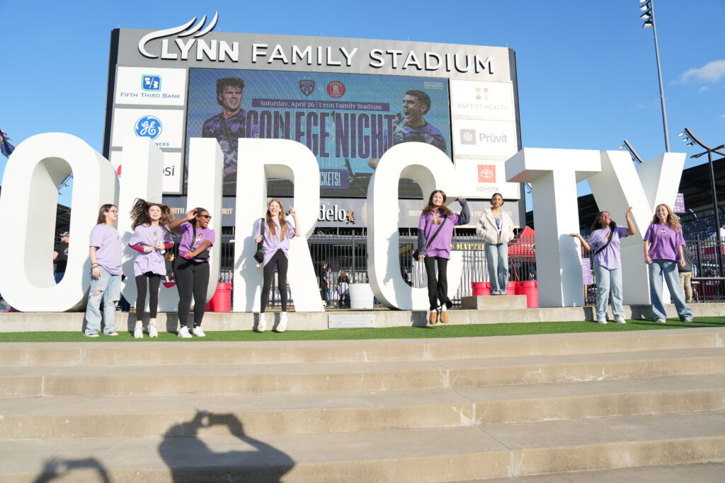 lynn family stadium
